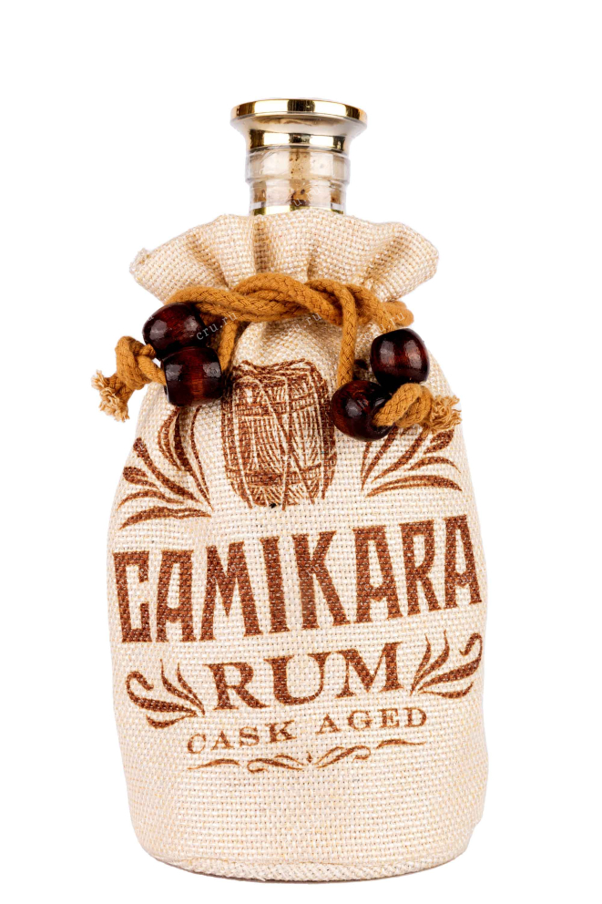 Подарочная упаковка Camikara Rum 8 YO 0.7 л