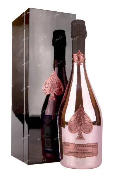 Шампанское Armand de Brignac Rose Brut 2020 0.75 л