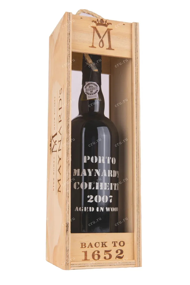 В деревянной коробке Maynards Colheita Porto wooden box 2007 0.75 л