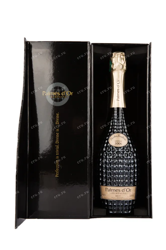 Подарочная коробка игристого вина Nicolas Feuillatte Palmes D'Or Brut gift box 2006 0.75 л