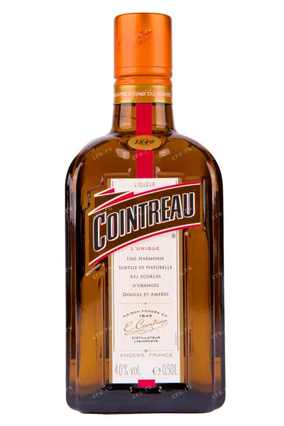 Ликер Cointreau  0.5 л