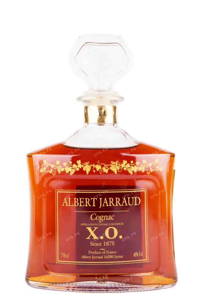 Коньяк Albert Jarraud XO gift box   0.7 л