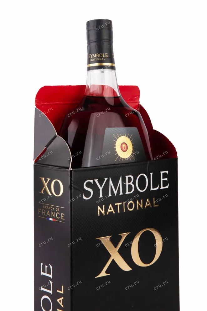 В подарочной коробке Symbole National XO gift box 2018 0.7 л