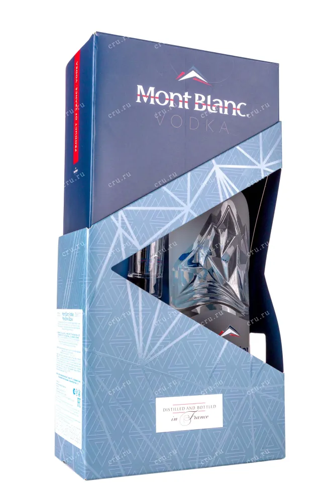 В подарочной коробке Mont Blanc in gift box + 2 shots 0.7 л