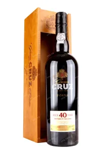 Портвейн Porto Gran Cruz 40 years old in wooden box 1982 0.75 л