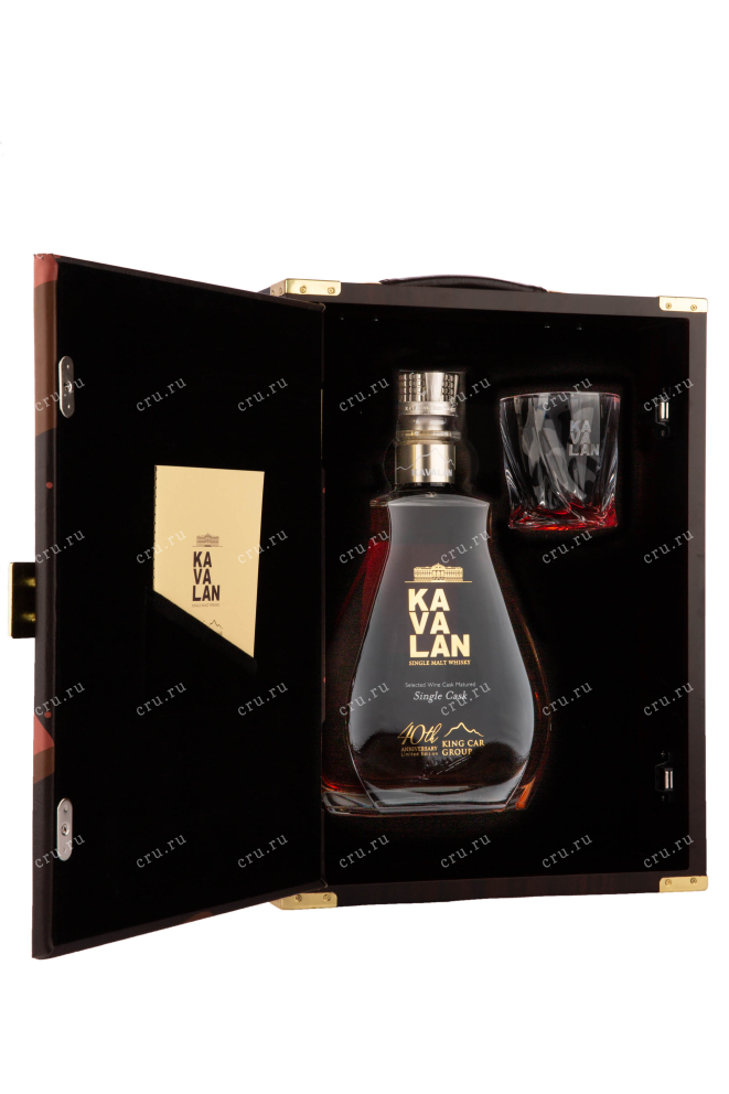Бутылка виски Кавалан 40 Юбилейный 1.5 в подарочной коробке