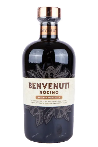 Ликер Benvenuti Nocino  0.7 л