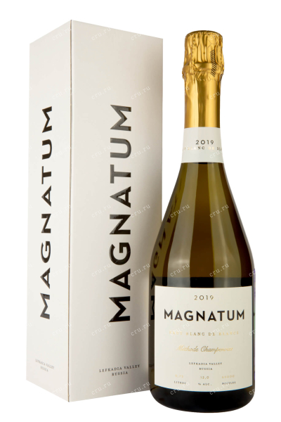 Игристое вино Магнатум Блан де Блан в подарочной упаковке 2019 0.75 л