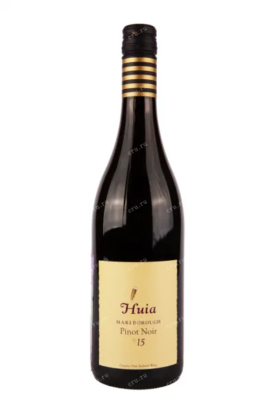 Вино Huia Pinot Noir 2015 0.75 л