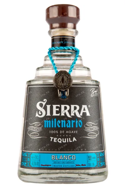 Текила Sierra Milenario Blanco  0.7 л