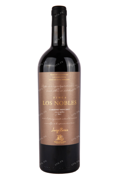 Вино Finca Los Nobles Cabernet Bouchet 2017 0.75 л