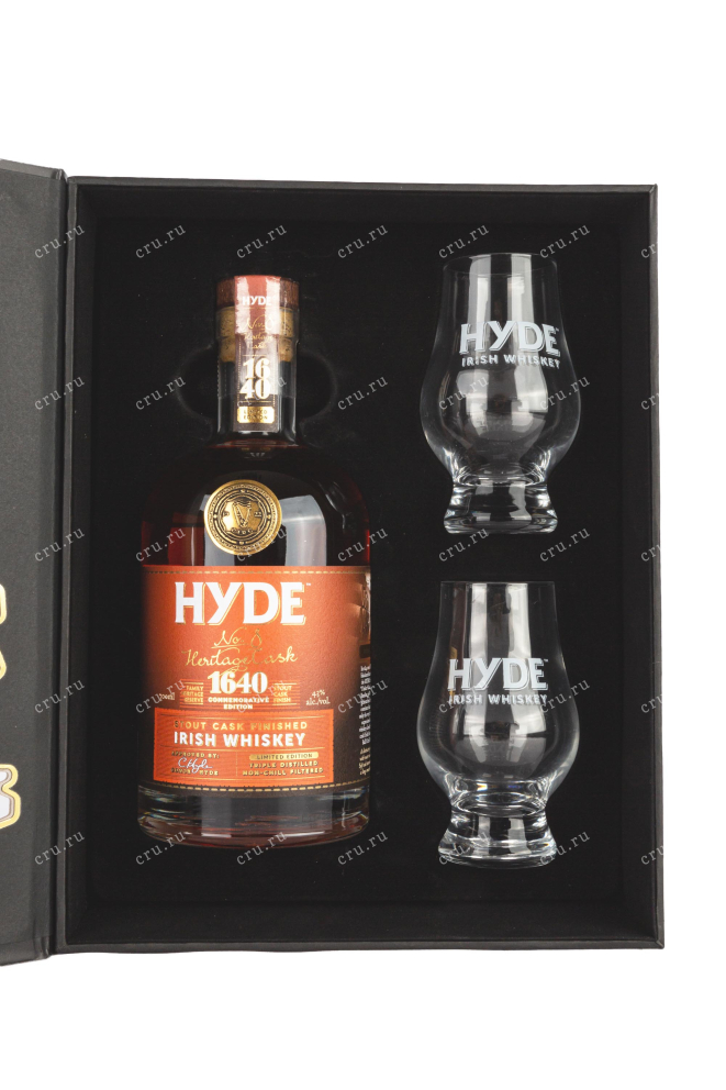 В подарочной коробке Hyde №8 Stout Cask Finish in giftset with 2 glasses 0.7 л