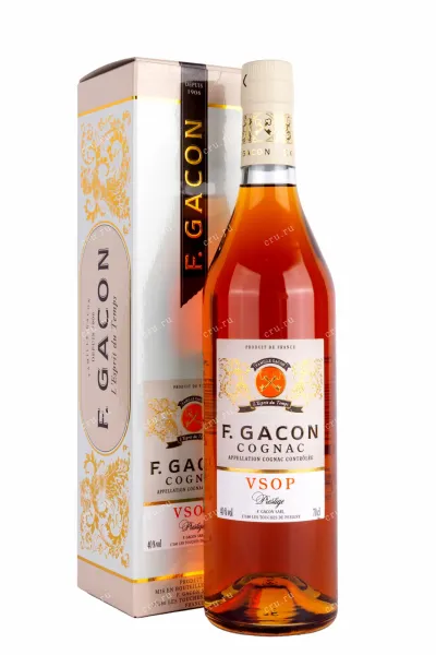 Коньяк F.Gacon VSOP Prestige 4 years gift box   0.7 л