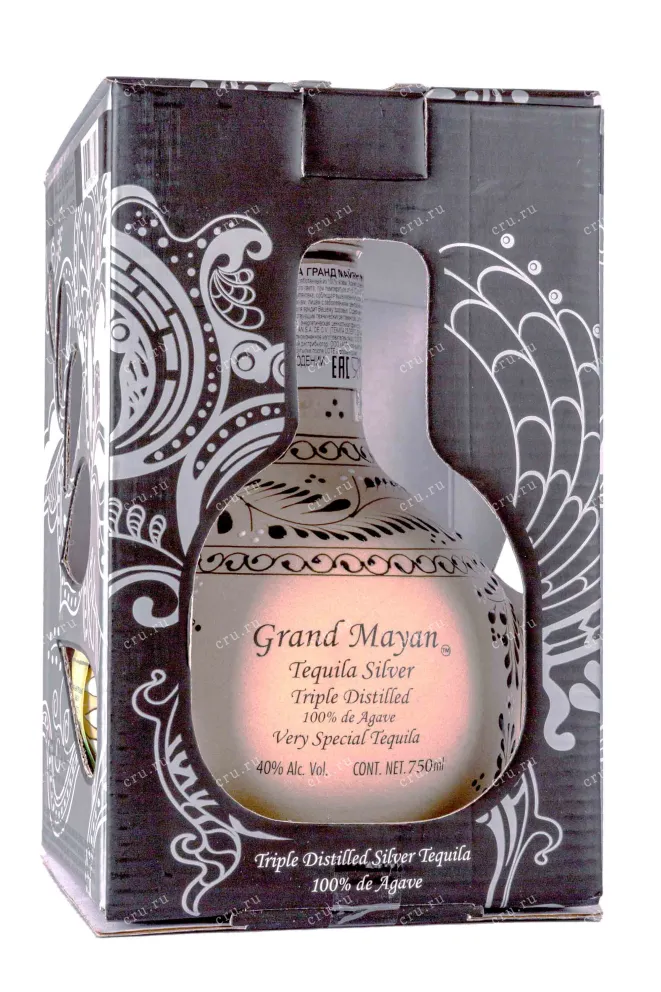 В подарочной коробке Grand Mayan Silver in gift box 0.75 л