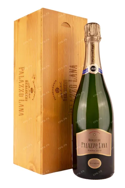 Игристое вино Berlucchi 61 Palazzo Lana Franciacorta Extreme Riserva  0.75 л