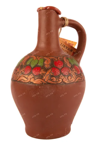 Вино Ijevan Blackberry ceramic bottle 0.75 л