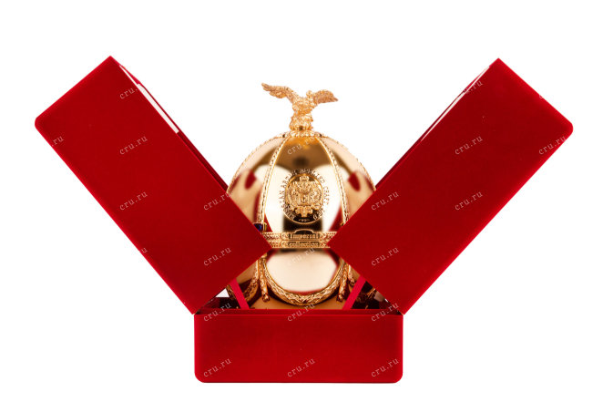 В подарочной коробке Imperial Collection Faberge Super Premium 0.7 л
