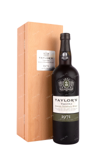 Портвейн Taylor's Very Old Single Harvest Port 1971 wooden box 1971 0.75 л