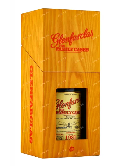 Виски Glenfarclas Family Cask 1981 0.7 л