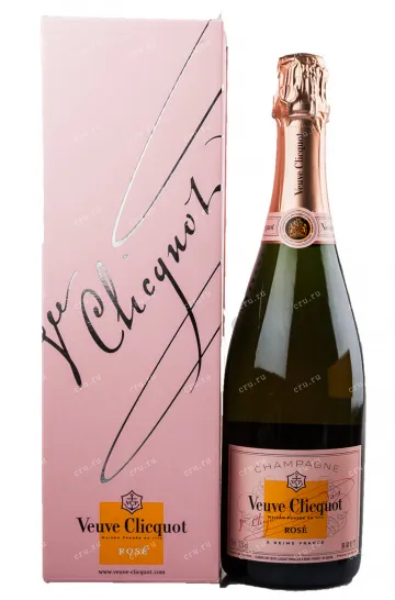 Шампанское Veuve Clicquot Brut Rose with gift box 2019 0.75 л