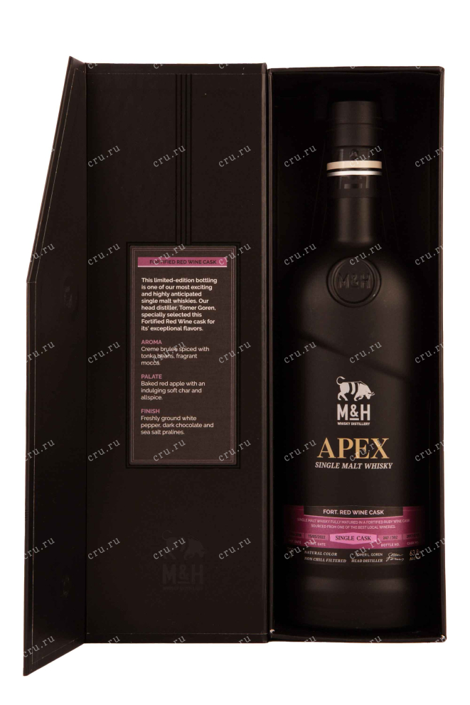 В подарочной коробке M & H Apex Single Cask Fortified Red Wine Cask gift box 0.7 л