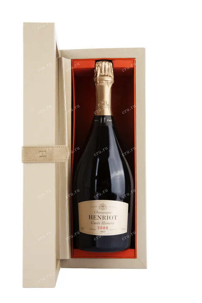 Подарочная коробка игристого вина Henriot Cuvee Hemera Brut gift box 0.75 л