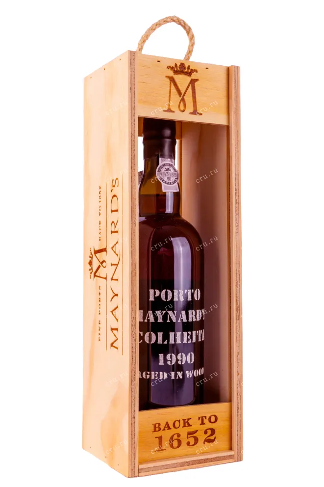 В деревянной коробке Porto Maynards Colheita in wooden box 1990 0.75 л