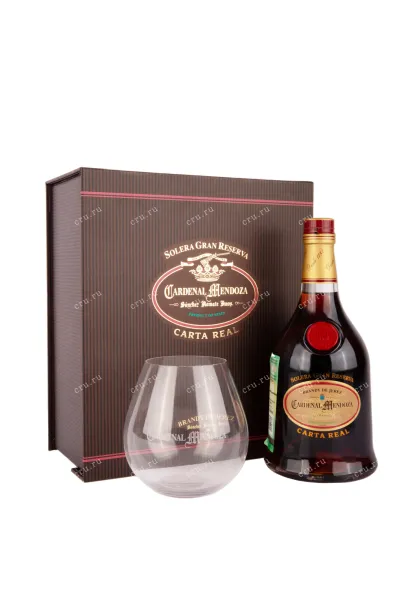 Бренди де Херес Sanchez Romate Cardenal Mendoza Carta Real Solera Gran Reserva gift box + glass  0.7 л