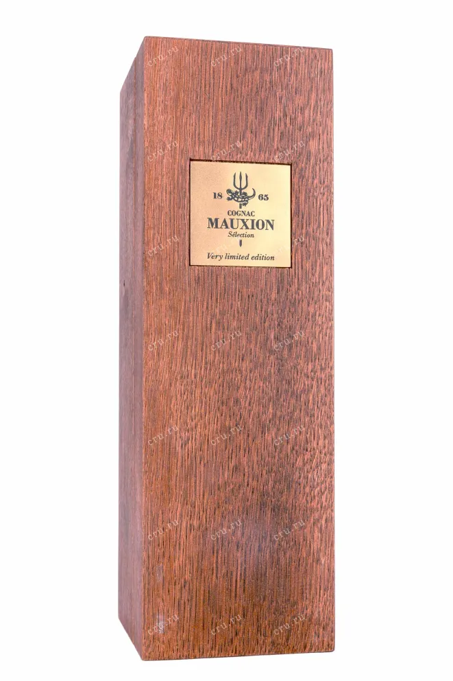 Деревянная коробка Mauxion Selection Bois Ordinaires gift box 1989 0.7 л