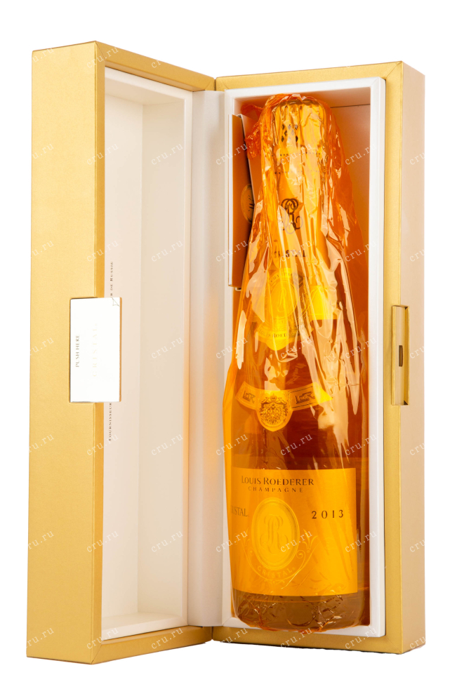 Подарочная коробка игристого вина Louis Roederer Cristal gift box 2013 0.75 л