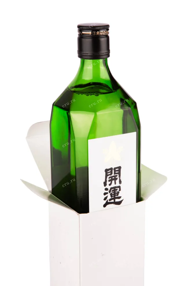 Саке Kaiun Junmai Daiginjo with gift box  0.72 л