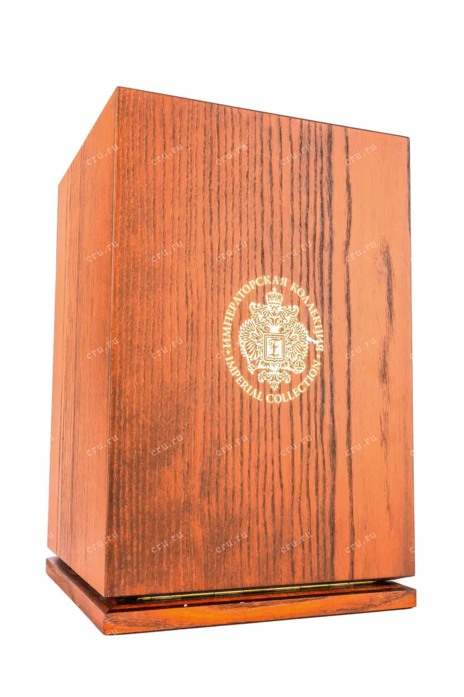 Подарочная коробка Imperial Collection Faberge Super Premium wooden box 0.7 л