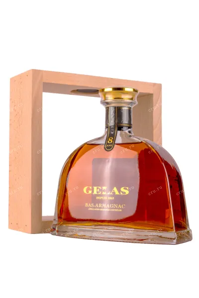 Арманьяк Gelas Bas Armagnac 8 years decanter in wooden box 2012 0.7 л